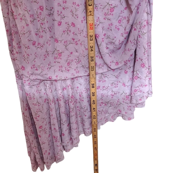 WILD FABLE Pink Floral Print Asymmetrical Ruching Light Purple Midi Dress Large - Picture 9 of 10